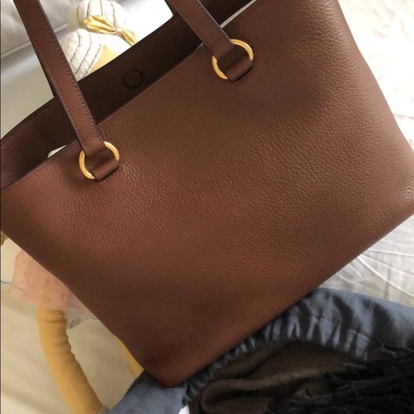 Prada bag - Picture 2 of 8